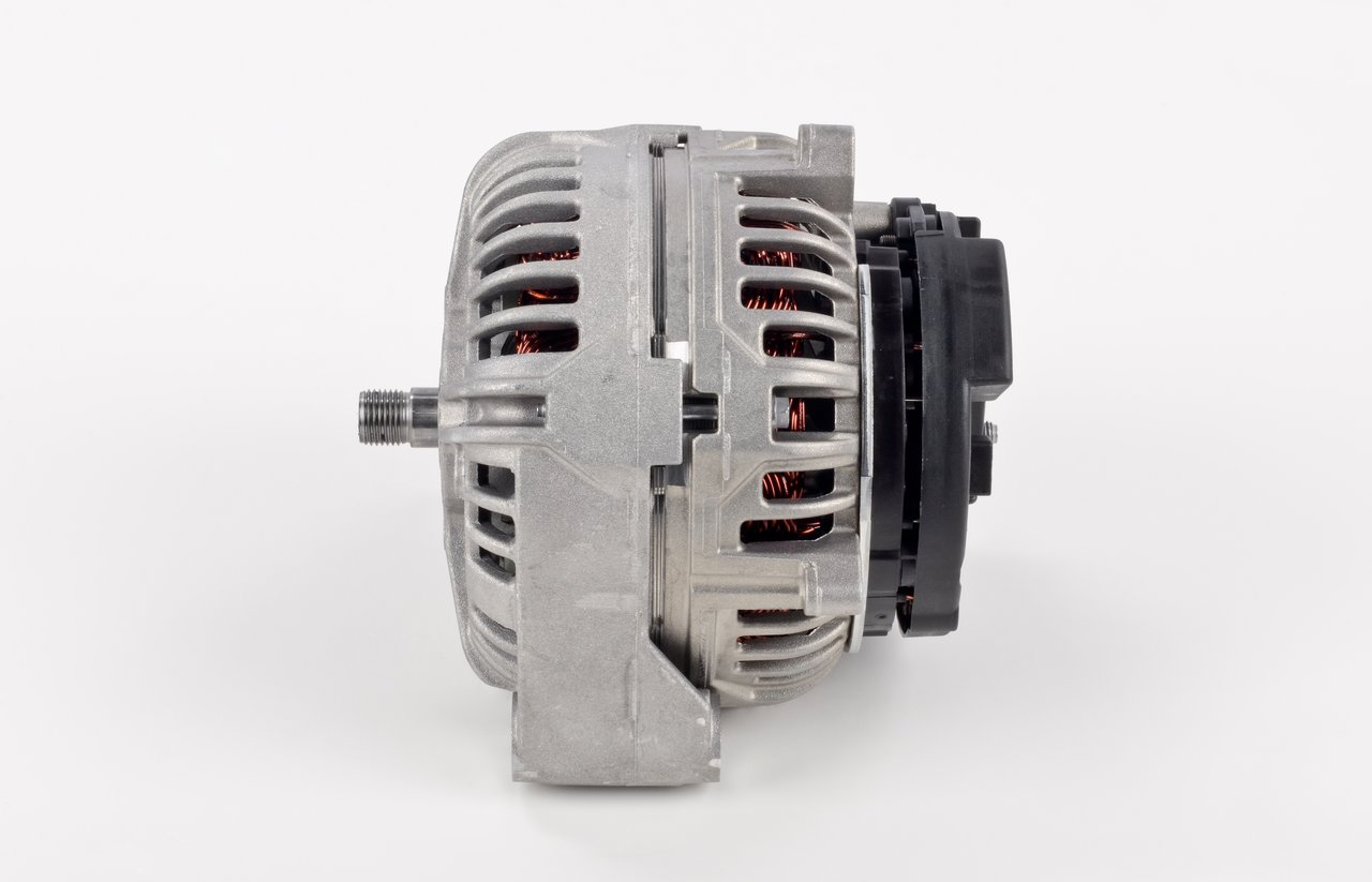 BOSCH 87452821 Dynamo / Alternator