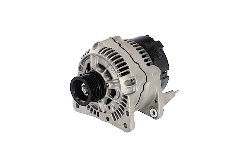 310084 OE REMANTE Lichtmaschine 011-003-000195R