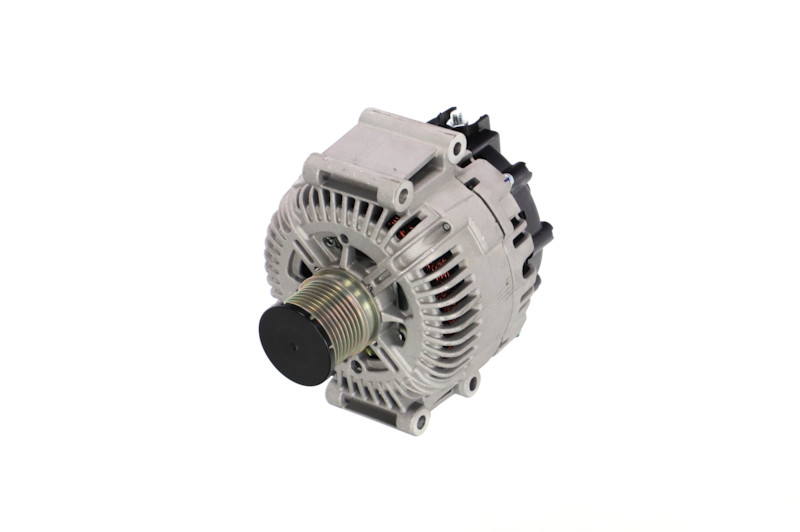 TG17C030B OE REMANTE Alternator 011-003-000961R