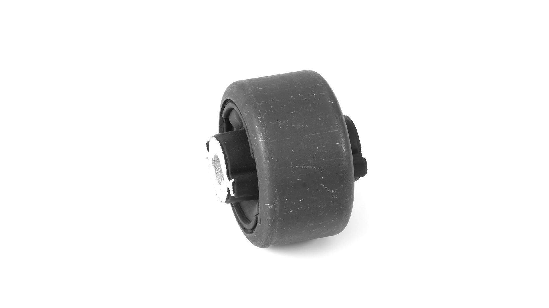 2216263 OE SKF Valdymo svirties / išilginių svirčių įvorė VKDS 334047