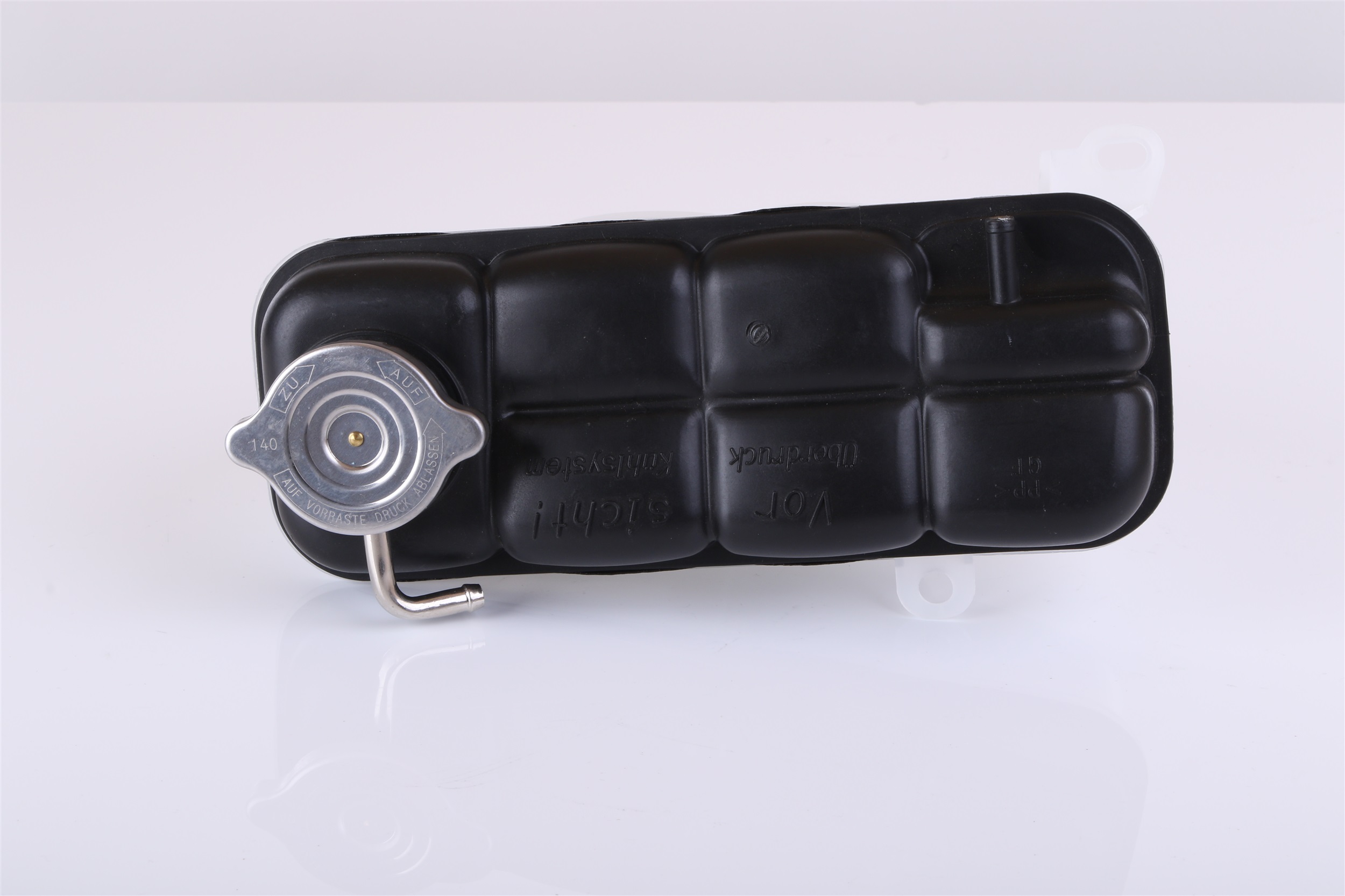 NISSENS 996193 расширительный бак охлаждающей жидкости Uno 146