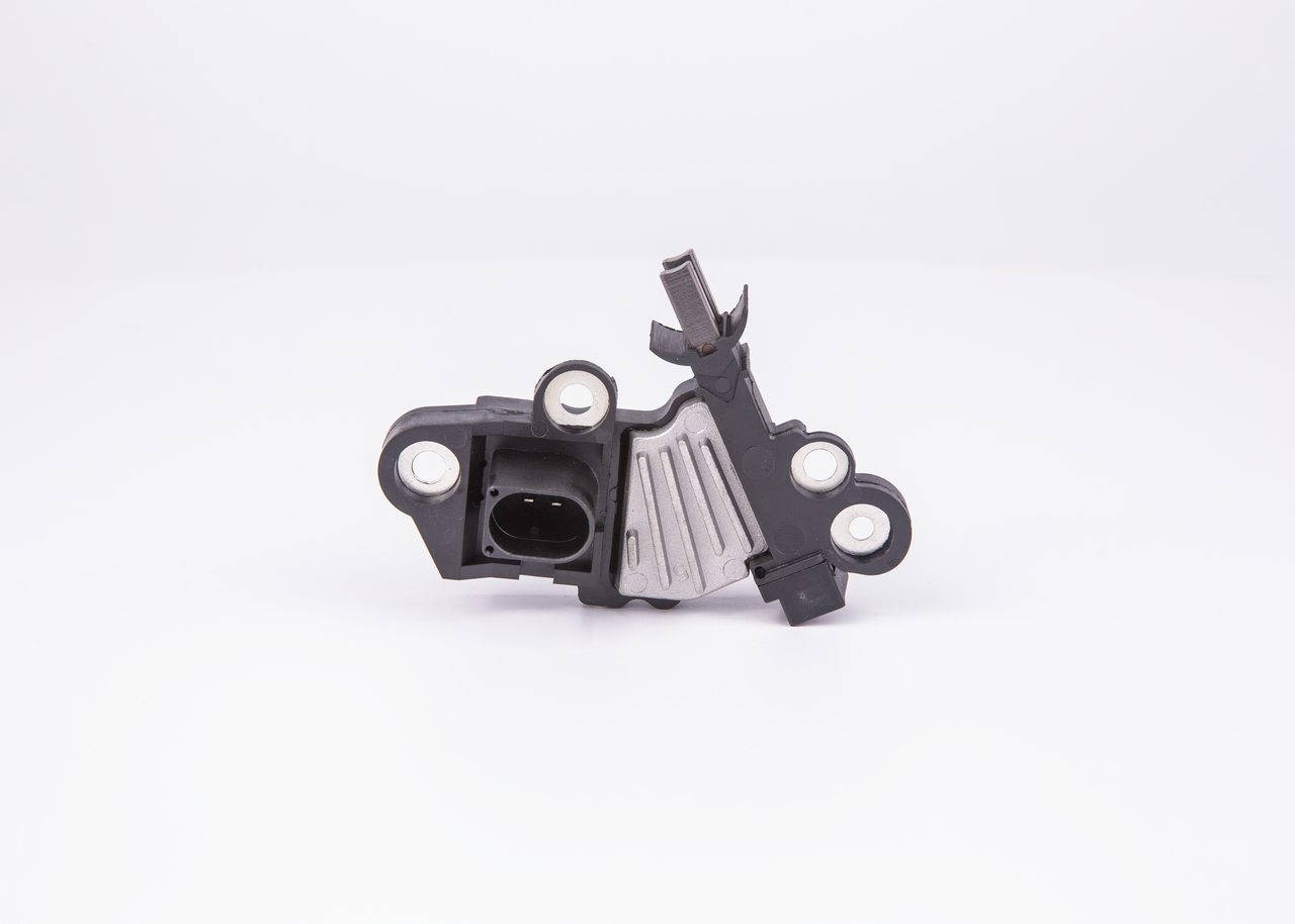 Regulador do alternador BOSCH 1 986 AE0 047 adequados para RENAULT, BMW, VW, MERCEDES-BENZ, PEUGEOT barato