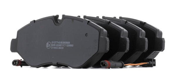 0042555881 OE STARK Brake pad set SKBP-0012553