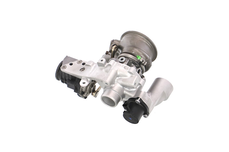 REMANTE 003-002-004522R Turbo DS DS 3 Kabriolet 1.2 THP 110 Bensin 110 hk 2016 pris