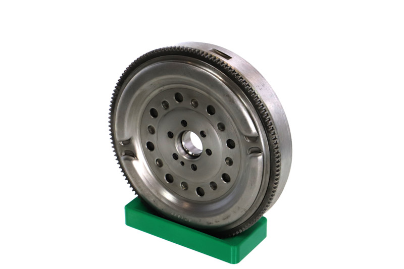 REMANTE 009-001-000122R Smagratis AUDI A4 B7 Sedanas (8EC) 1.9 TDI dyzelinas 116 AG 2008