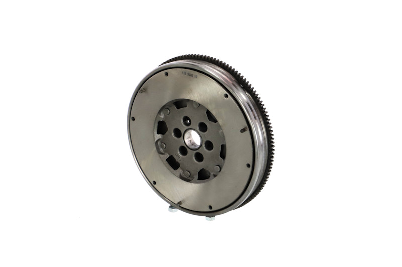 Volante motor 1204230 REMANTE 009-001-000222R