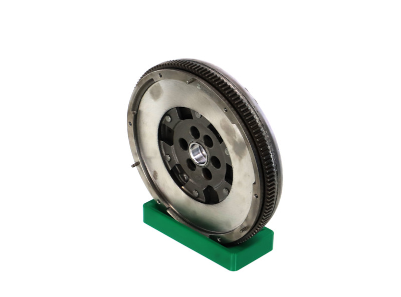03L105266Q OE REMANTE Schwungrad 009-001-000227R