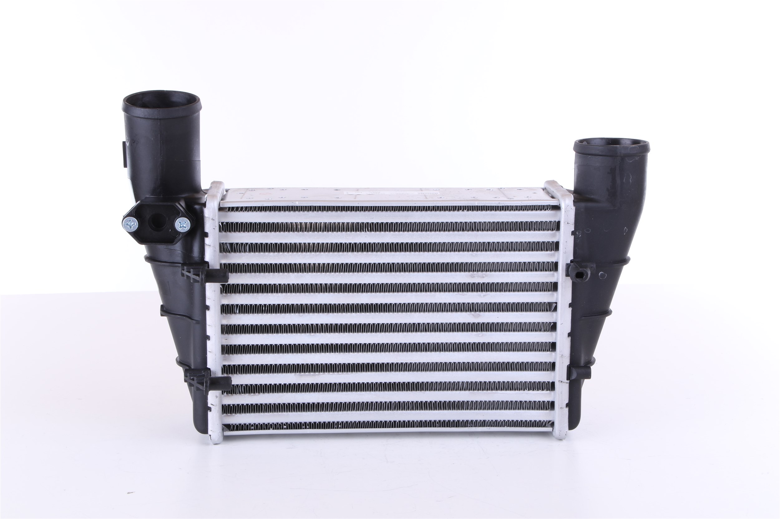 NISSENS Intercooler 96896