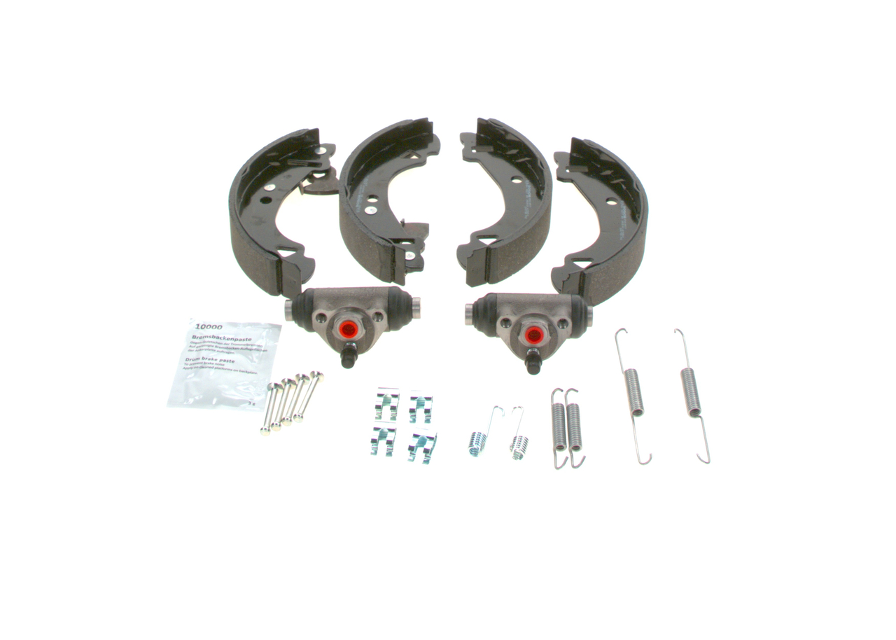 BOSCH Brake Set, drum brakes 0 204 113 696