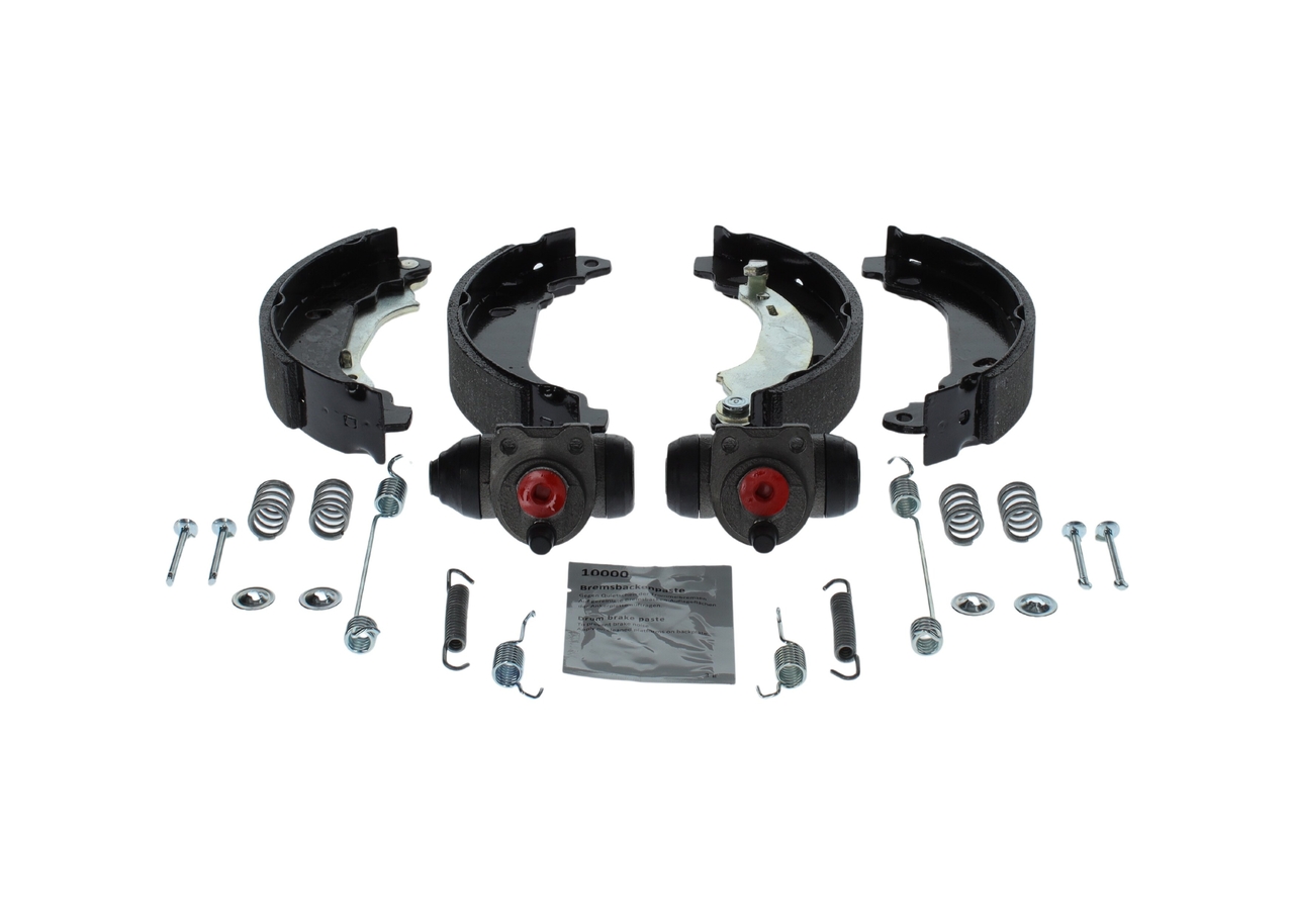 BOSCH Brake Set, drum brakes 0 204 113 731