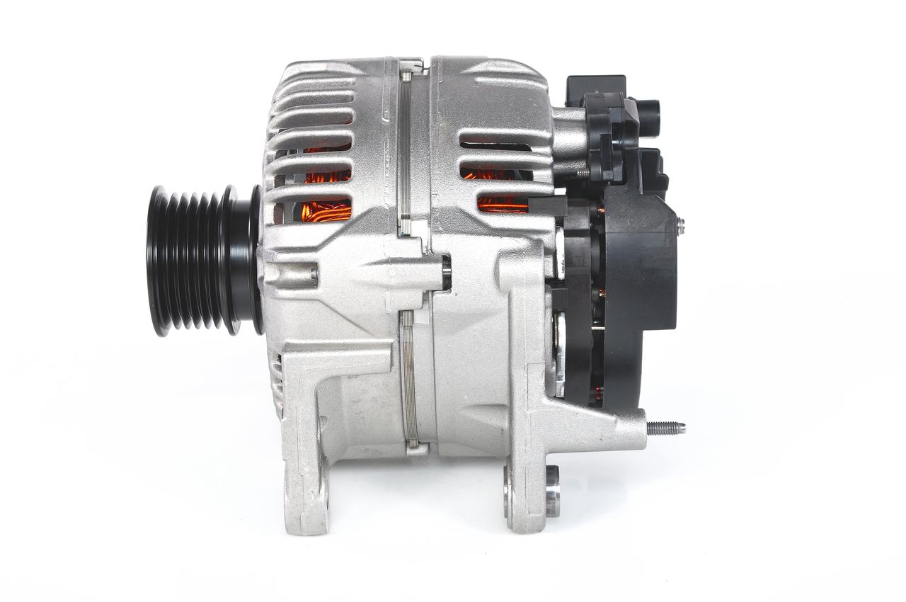 E4 (>) 14V 50/110A BOSCH 0 124 325 090 Lichtmaschine Golf V Variant 2.0 TDI 131 PS Diesel 2008