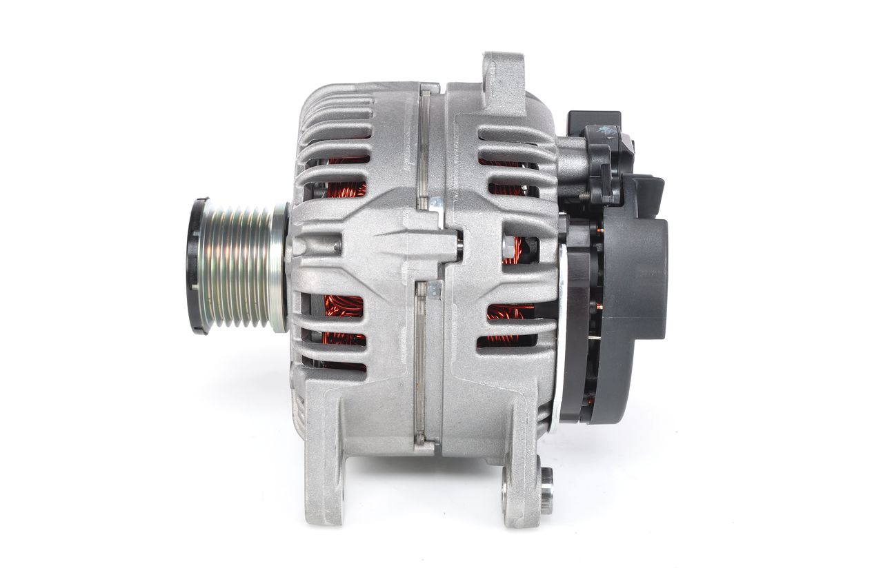 Alternateur BOSCH 0 124 425 114 appropriées pour RENAULT pas cher
