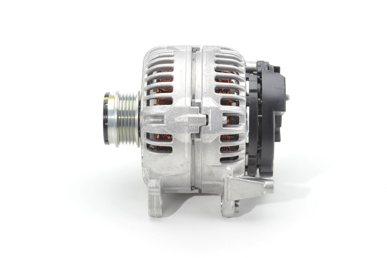 Lichtmaschine BOSCH 0 124 515 197 passend für VW, AUDI, SKODA zum günstigen Preis