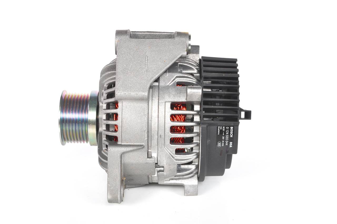 Alternator BOSCH 0 124 555 044 primeren za VW, BMW, RENAULT, AUDI, MERCEDES-BENZ poceni