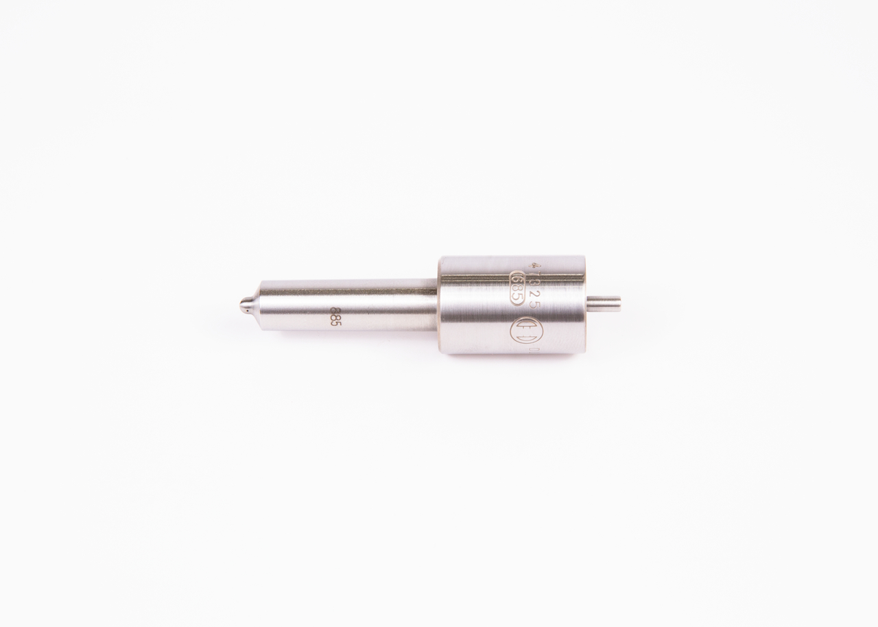 DLLA 148 S 885 BOSCH 04143813 Düsenkörper