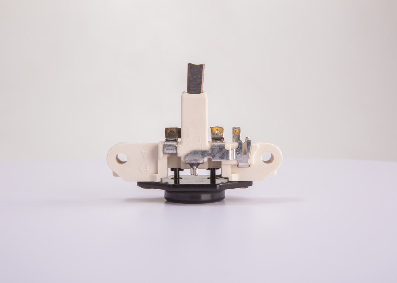 BOSCH Regulador del alternador 1 197 311 523