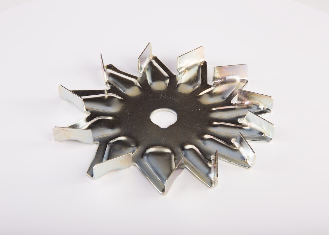 034903171 OE BOSCH Fan, alternator 1 126 610 070