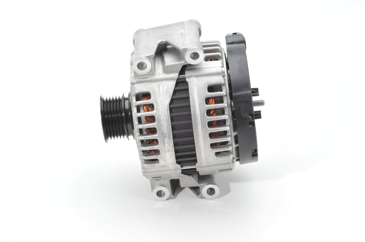 BOSCH 0 121 715 114 Dynamo Mercedes S211 3.5 4-matic Bensin 279 hk 2004 pris