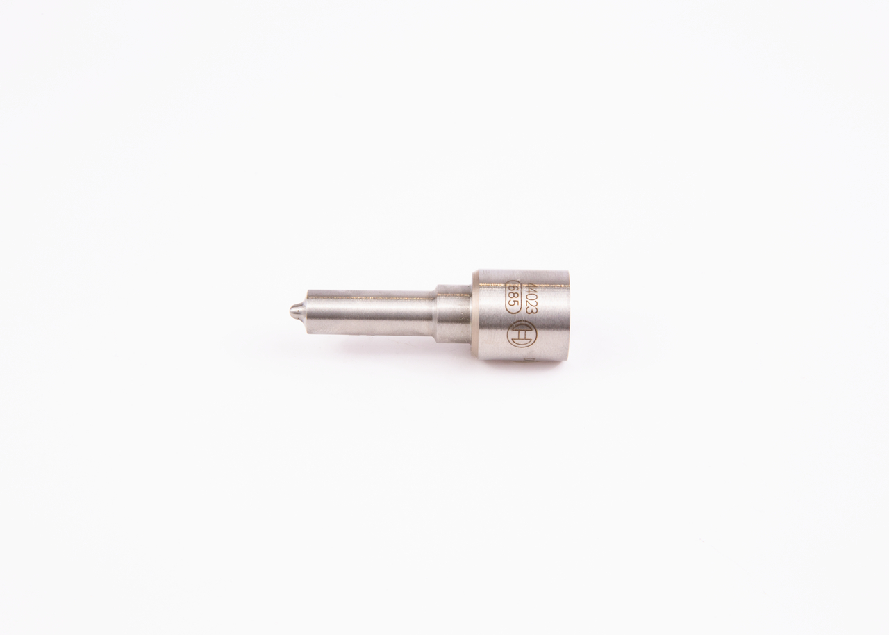 Suutin BOSCH 0 433 172 110 sopivat MERCEDES-BENZ, VW, BMW, TOYOTA, VOLVO halvalla