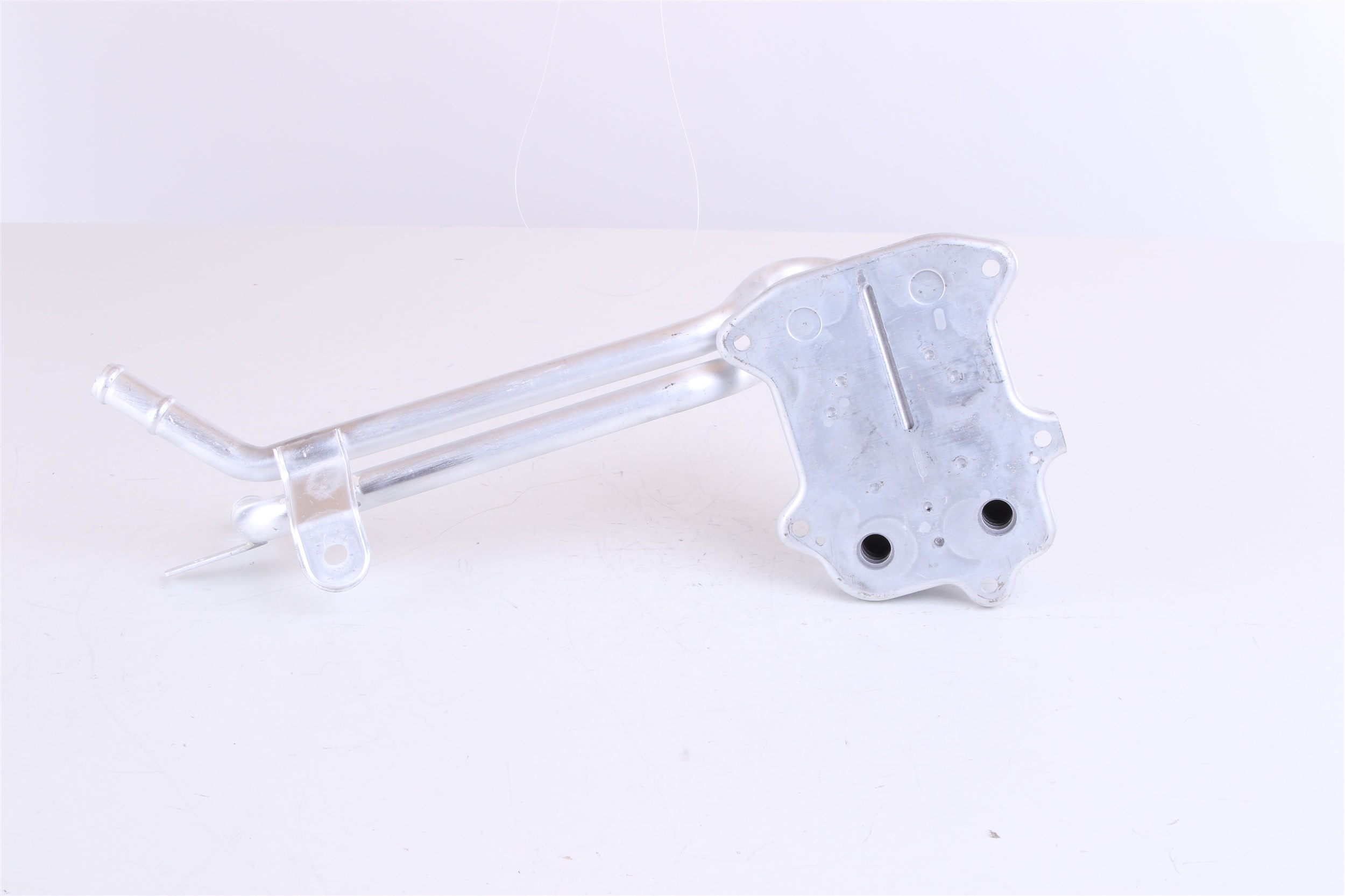 NISSENS 90679 Refroidisseur d'huile Touran 1t3 1.4 TSI EcoFuel Essence/gaz naturel comprimé (GNC) 150 CV 2012