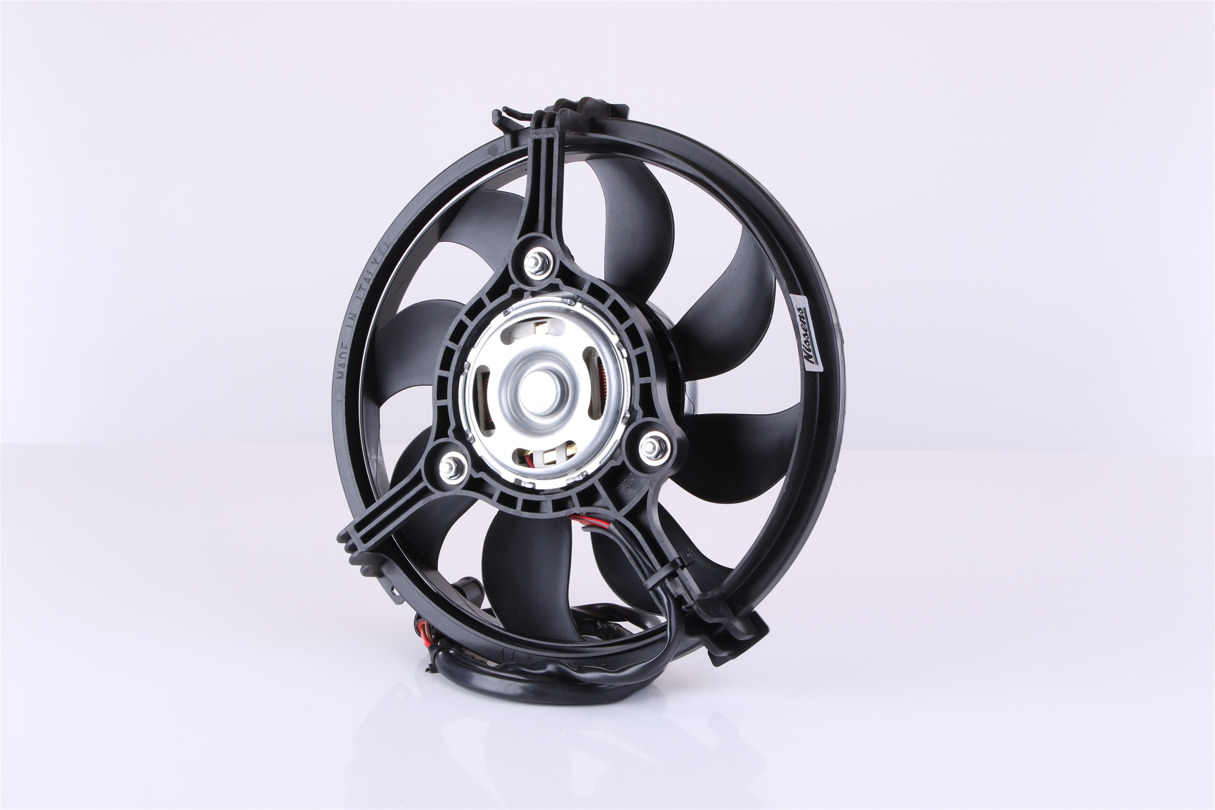 NISSENS 85546 Ventola radiatore AUDI A6 Avant (4B5, C5) 2.4 quattro Benzina 170 CV 2005 prezzo