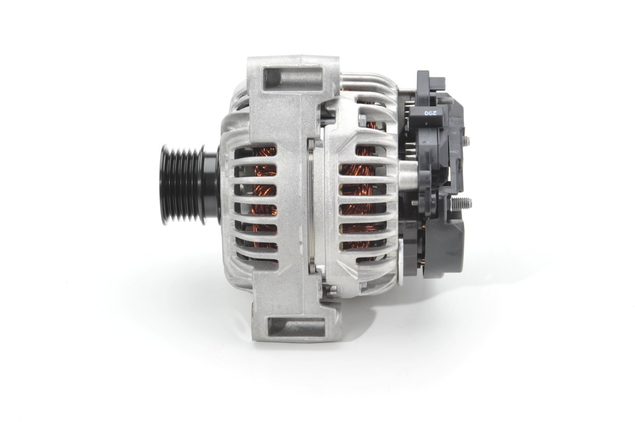 Laturi BOSCH 0 124 515 190 sopivat MERCEDES-BENZ, DAEWOO, SSANGYONG halvalla