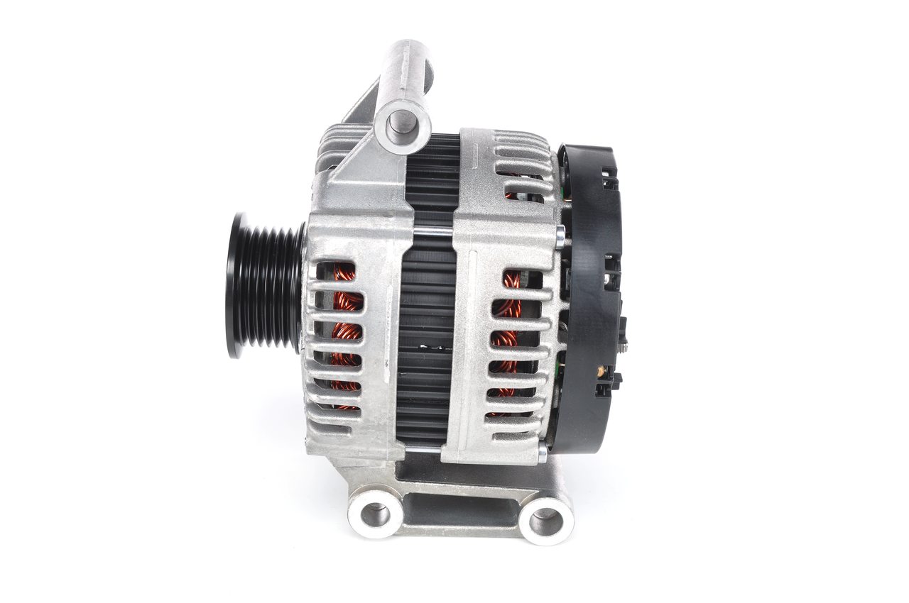 BOSCH Dynamo / Alternator 0 121 615 101