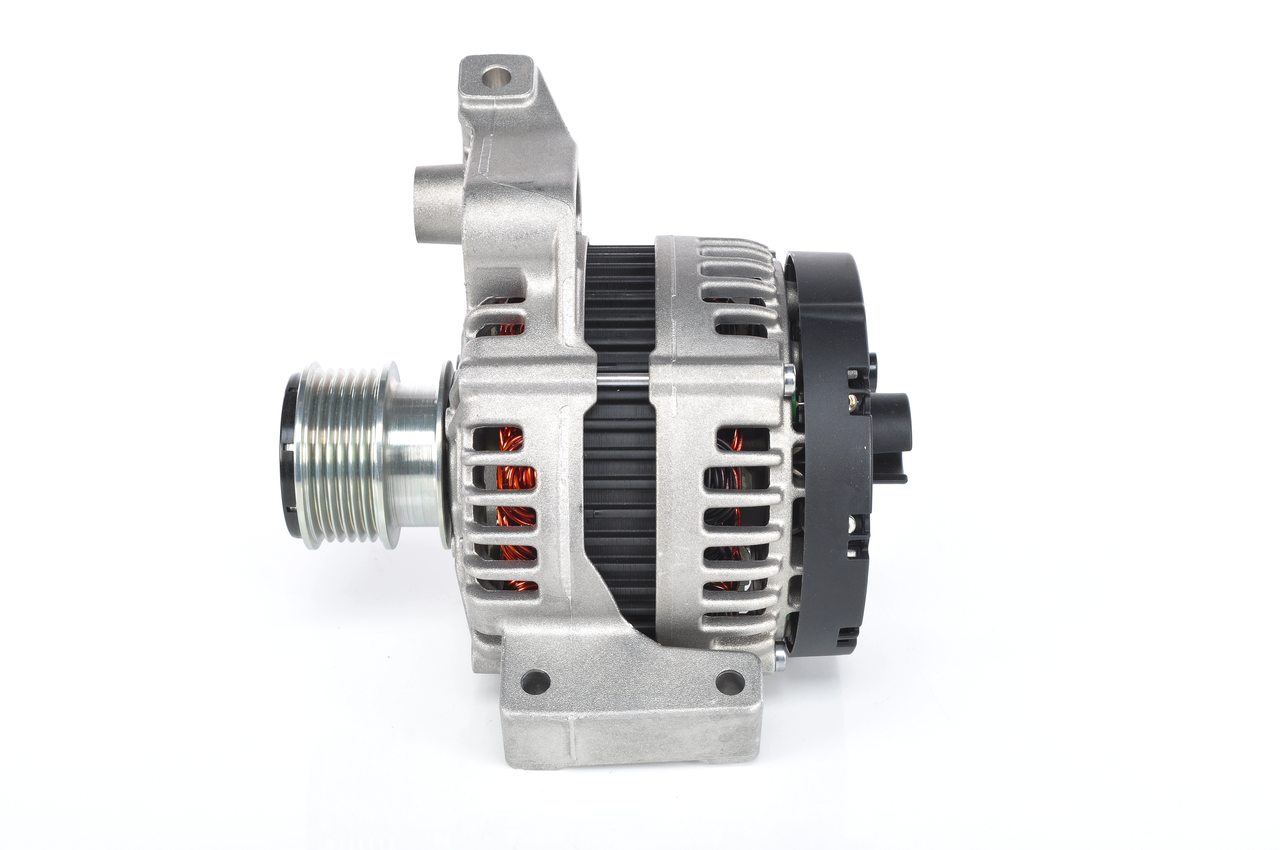 BOSCH Lichtmaschine 0 121 615 132
