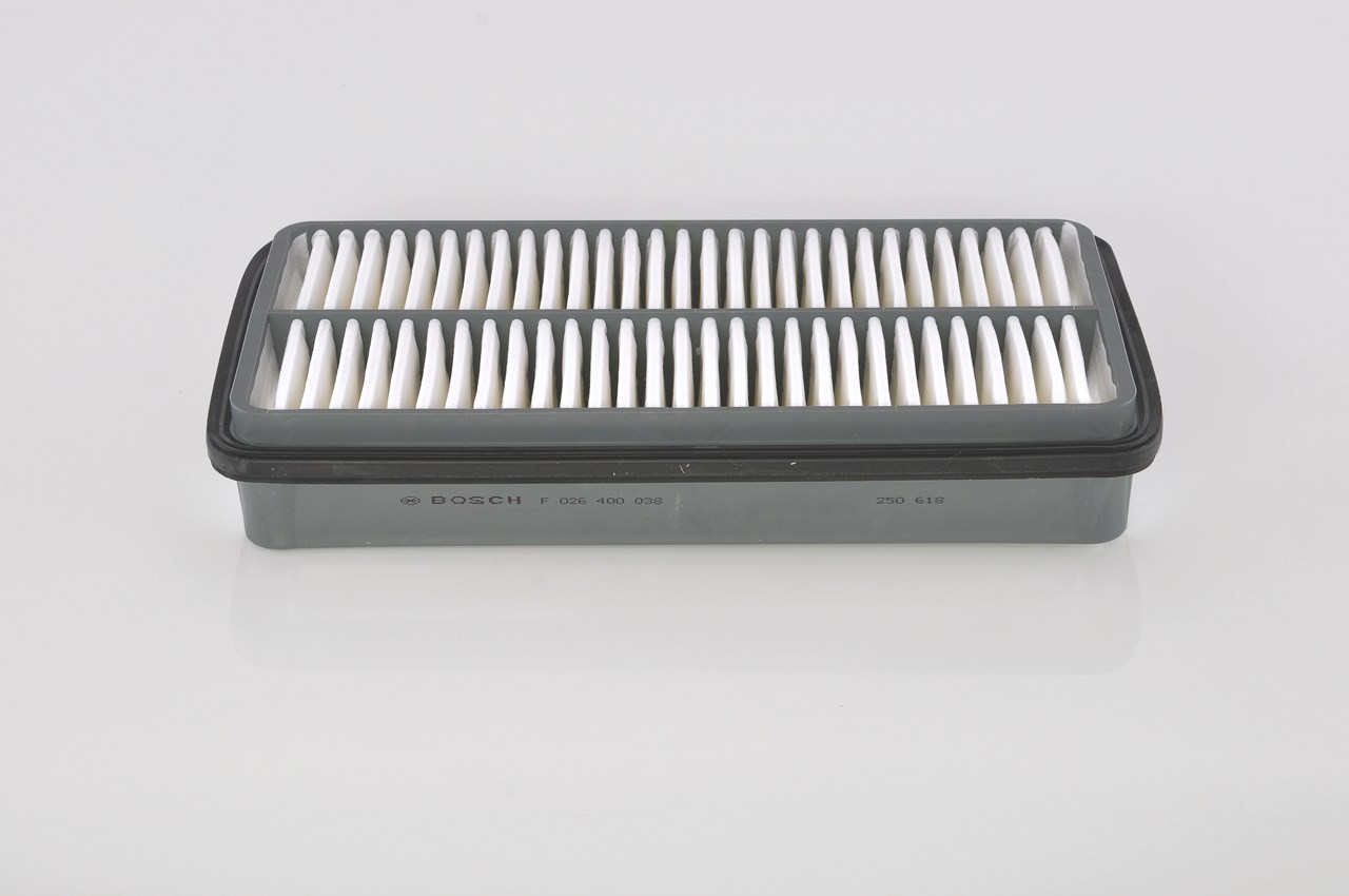 BOSCH F 026 400 038 Variklio oro filtras TOYOTA Picnic (XM10) 2.2 D dyzelinas 90 AG 1997