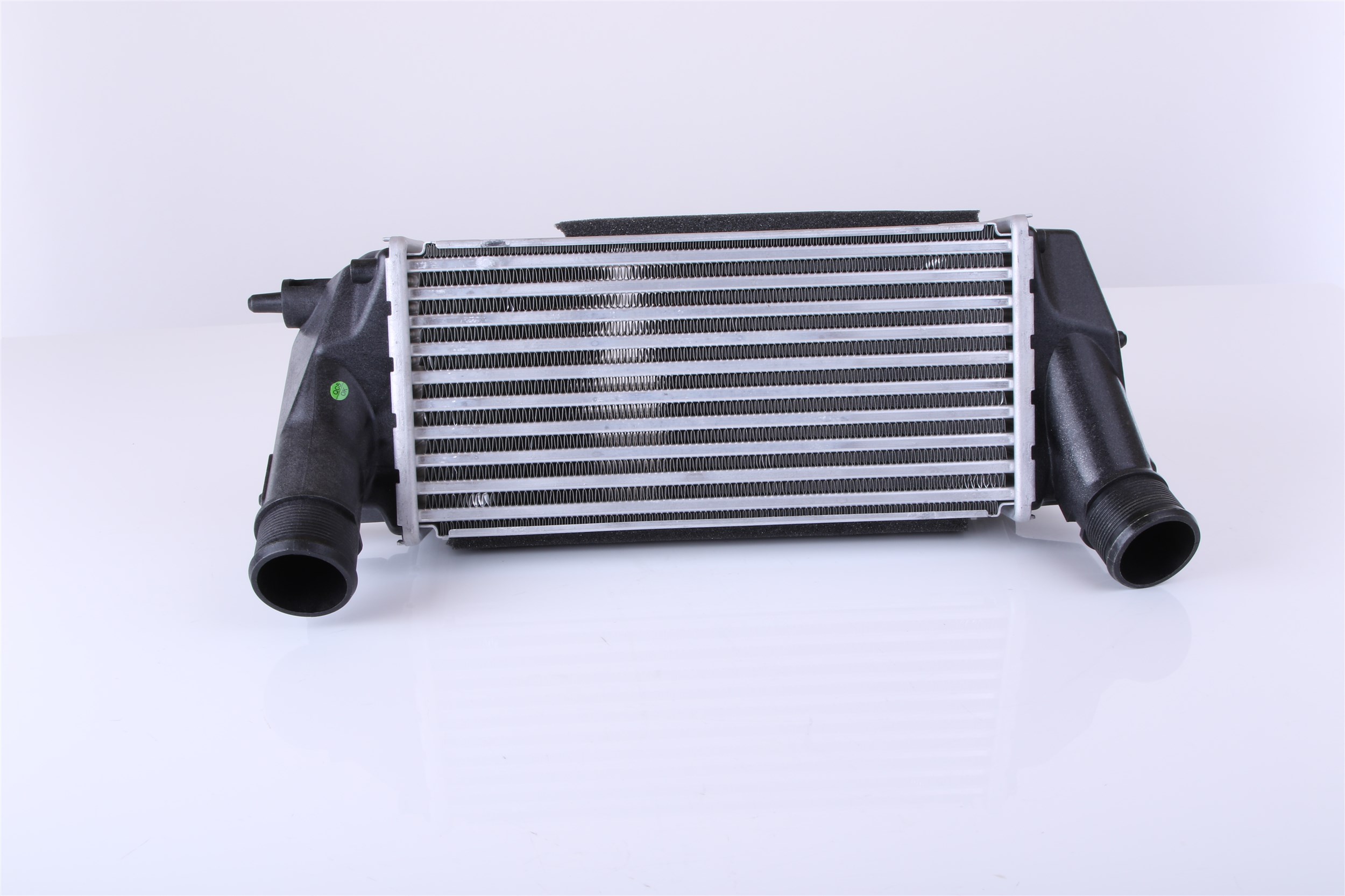 NISSENS Intercooler 96498