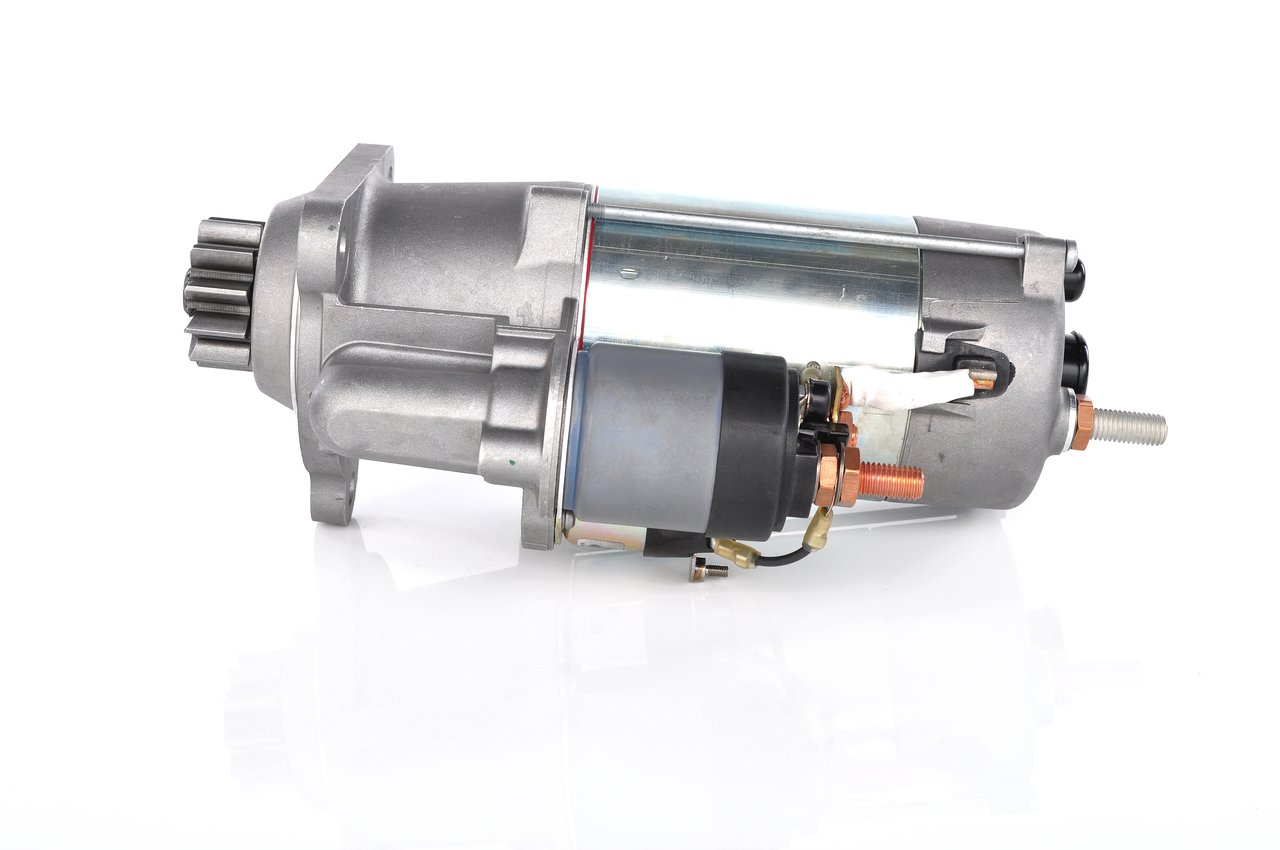 BOSCH Käynnistysmoottori 0 001 330 060
