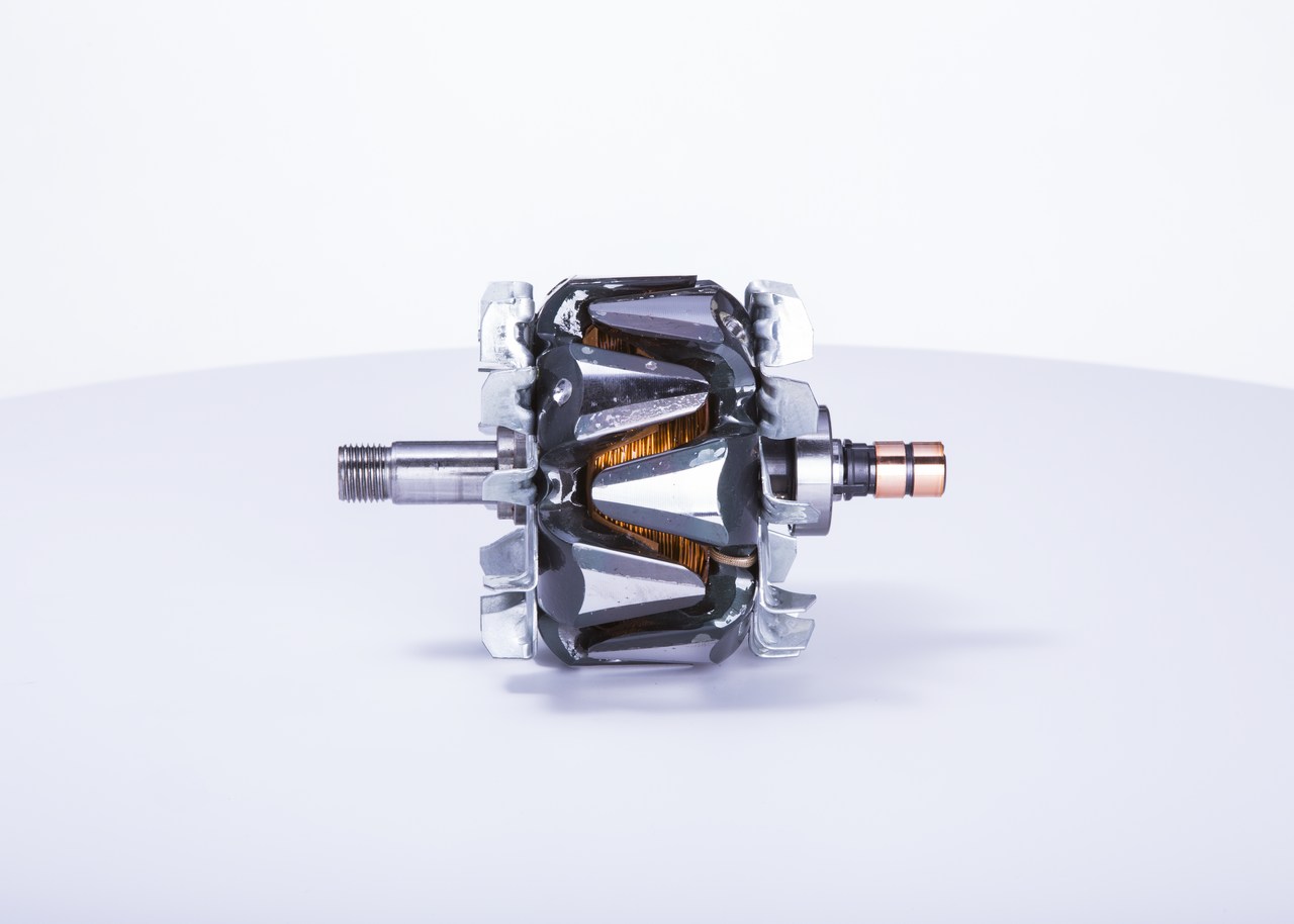 Rotor, alternateur BOSCH F 00M 131 682 appropriées pour MERCEDES-BENZ, FIAT, IVECO, SSANGYONG, DAEWOO pas cher