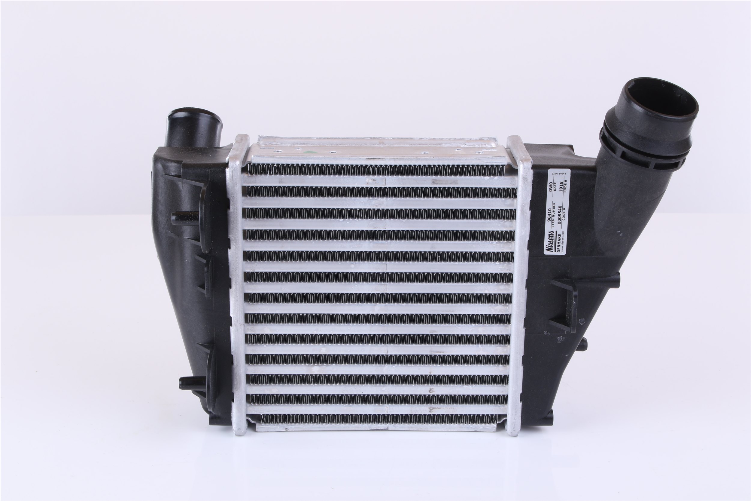 2012 RENAULT TWINGO Turbo intercooler NISSENS 96410