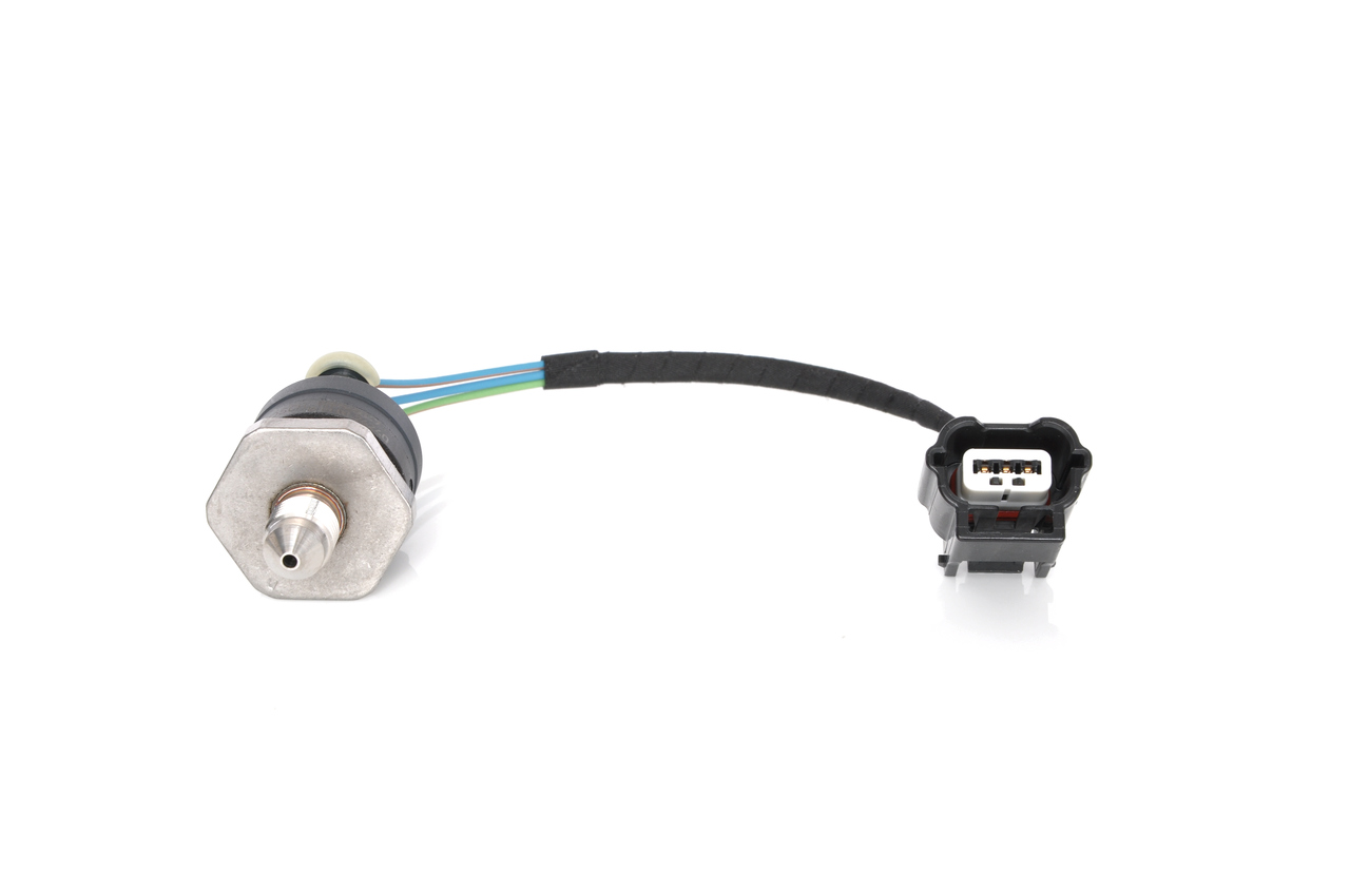 BOSCH 0 261 545 047 Датчик давления подачи топлива LAND ROVER RANGE ROVER III (LM) 5.0 4x4 бензин 510 л.с. 2012