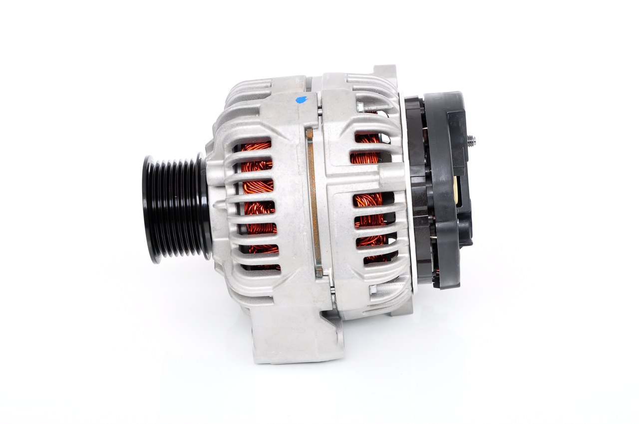 Lichtmaschine BOSCH 0 124 655 185 passend für VW, MERCEDES-BENZ, BMW, AUDI, OPEL zum günstigen Preis