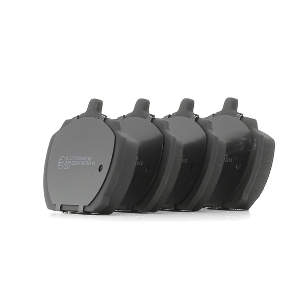 1571569 OE STARK Brake pad set SKBP-0011560