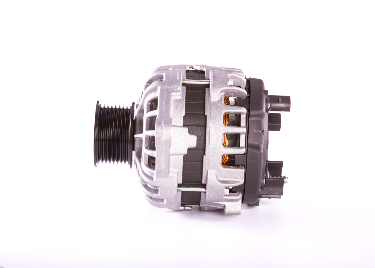 2P0903015F OE BOSCH Alternator F 000 BL0 475