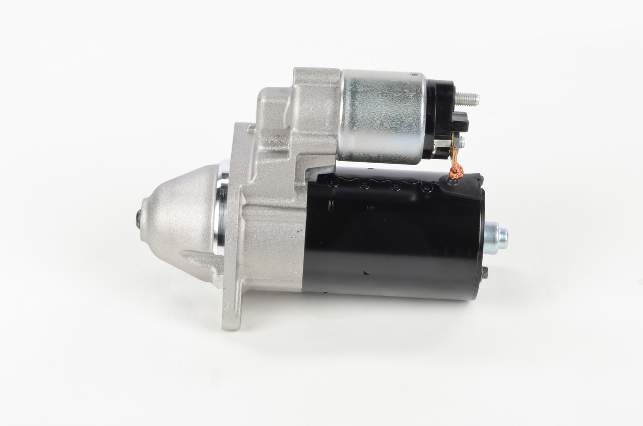 Starter BOSCH 0 001 107 051 der passer til VW, FORD, PEUGEOT, BMW, TOYOTA billig