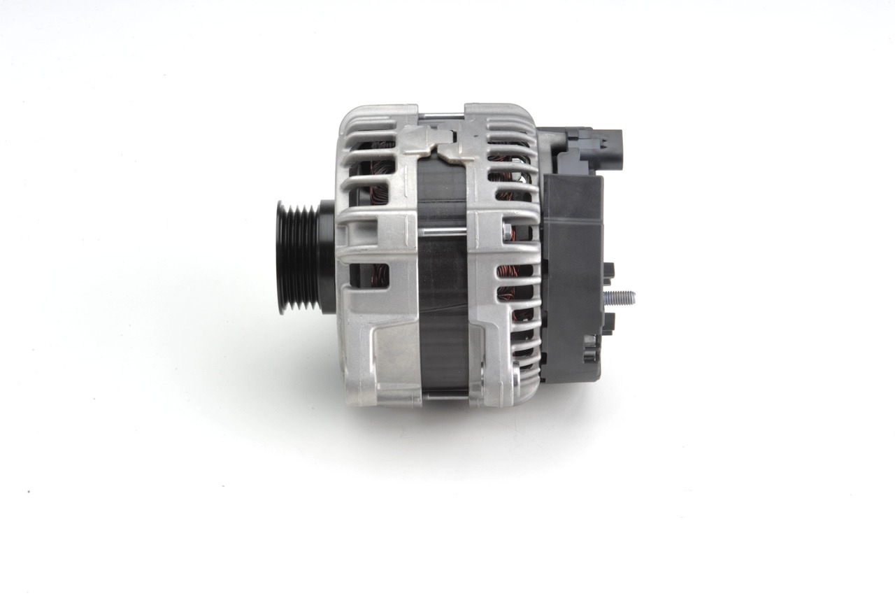 A0009060122 OE BOSCH Lichtmaschine 0 125 711 054