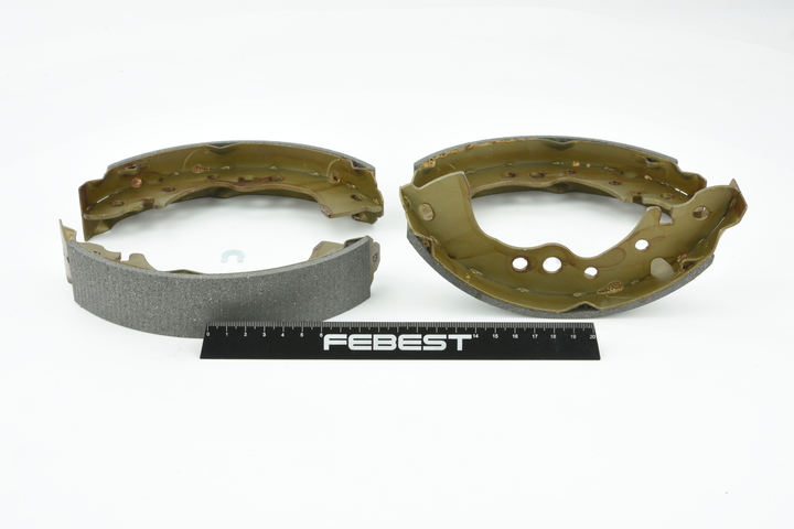 4406095F0B OE FEBEST Bremsebakkesæt 0202-B10R