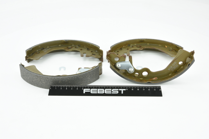 d'origine Ford FOCUS FEBEST Garnitures de freins 0202-E11R