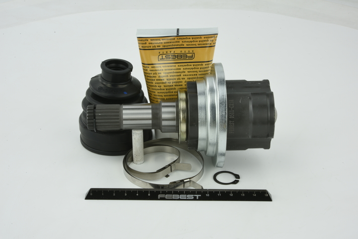 FEBEST Ledsats, drivaxel 0511-CX5R