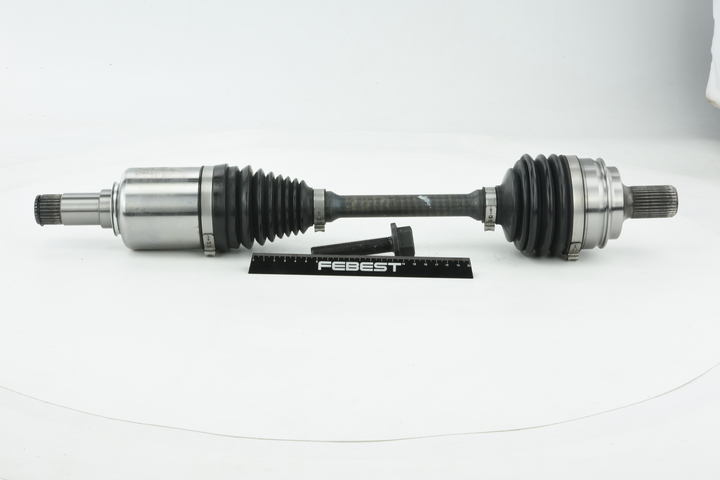 FEBEST 2213306400 Drivaxel