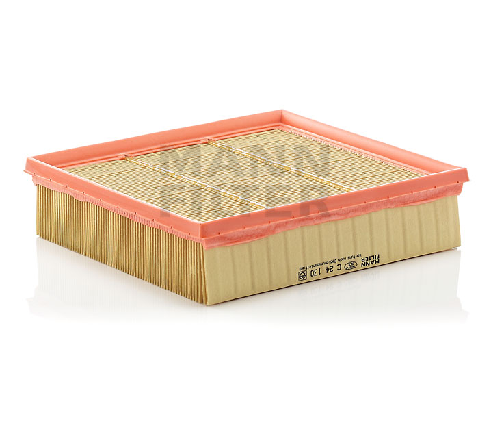 88VB9601AA OE MANN-FILTER Filtre à air C 24 130