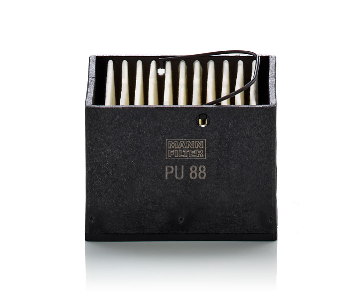 Filtro de combustível MANN-FILTER PU 88 adequados para RENAULT, BMW, VW, MERCEDES-BENZ, PEUGEOT barato